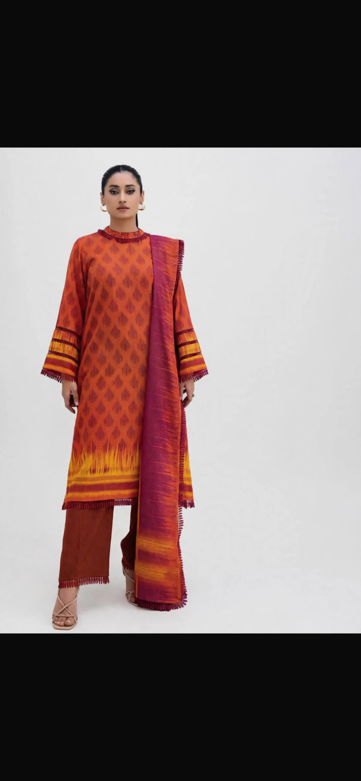 Rust Orange Printed Khaddar Suit 3 Piece with Khaddar Dupatta — photo 1