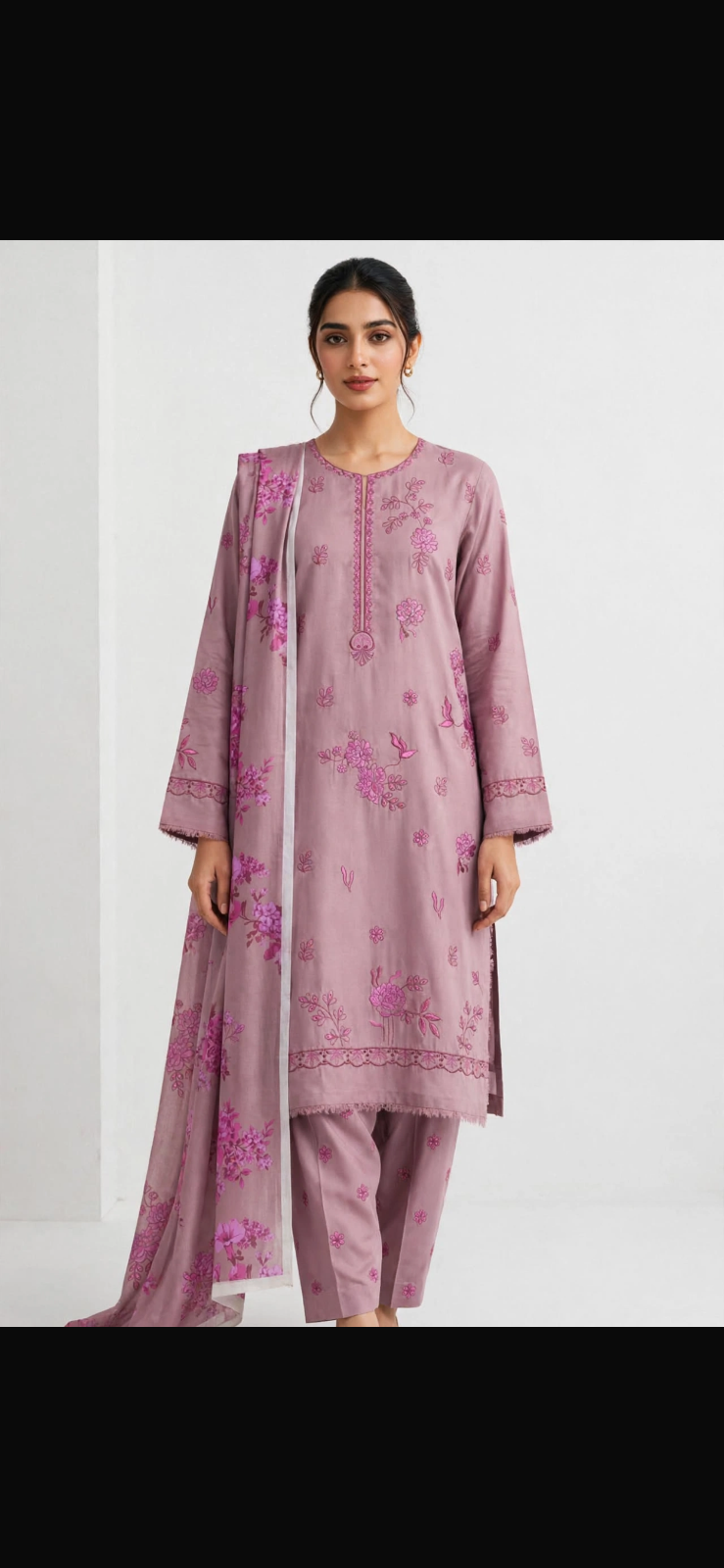 Jazmin Embroidered Dhanak 3 Piece Suit — photo 1