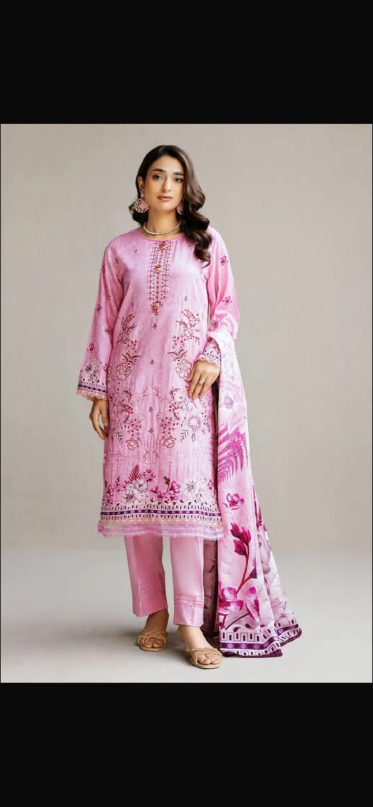 Embroidered Dhanak 3 Piece Suit — photo 1