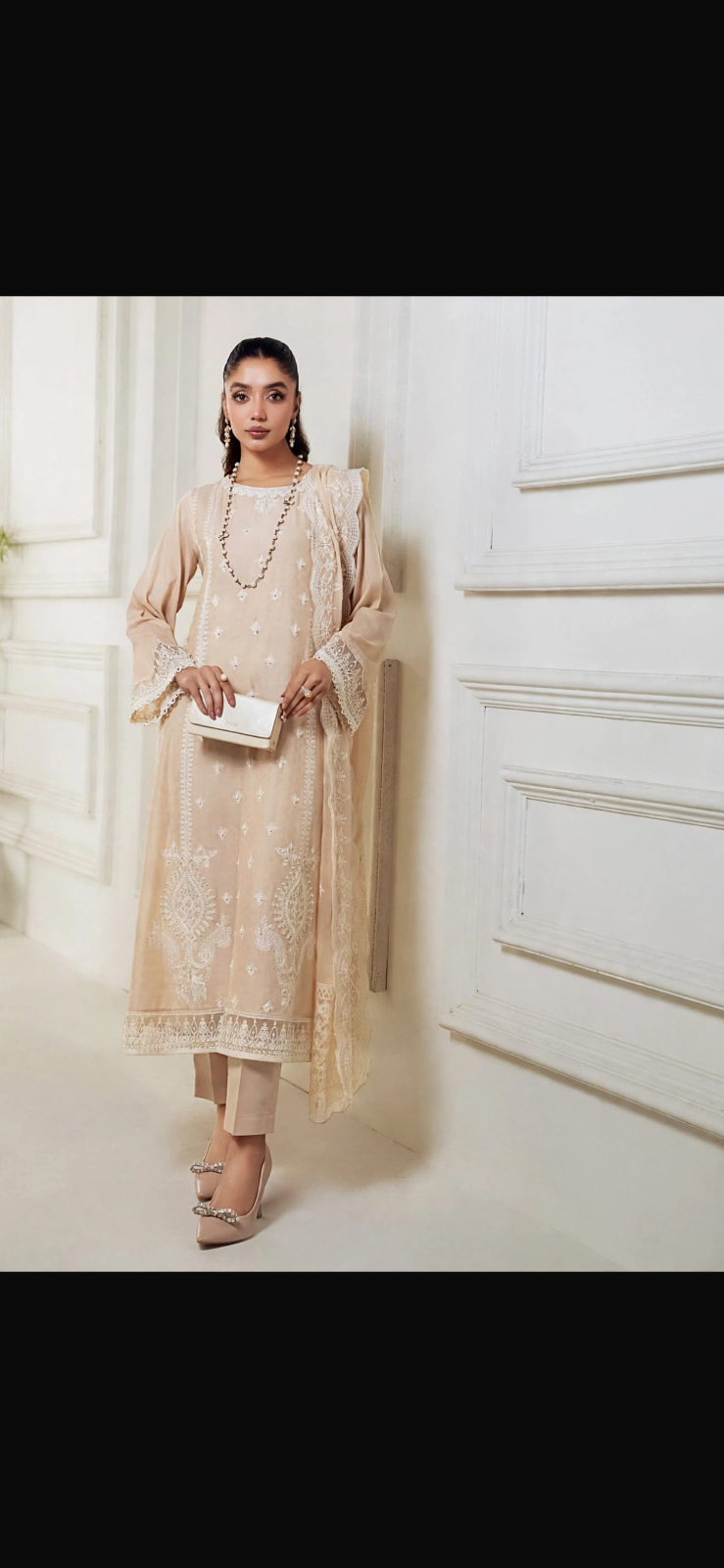 Luxury Dhanak 3Piece Suit — photo 1