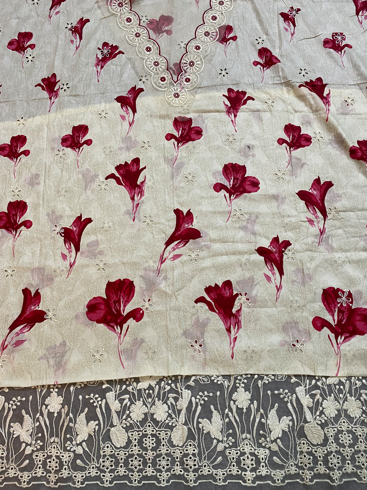 White Chikankari Lawn 3 Piece Suit (Chicken Kari) with Chiffon Dupatta — photo 4